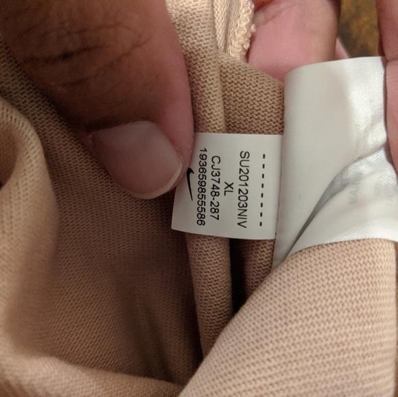 Nike Cirve Jersey Capri Pants - Picture 10 of 10